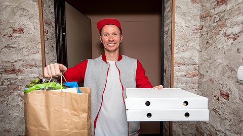 Россияне полюбили готовую еду с доставкой на дом